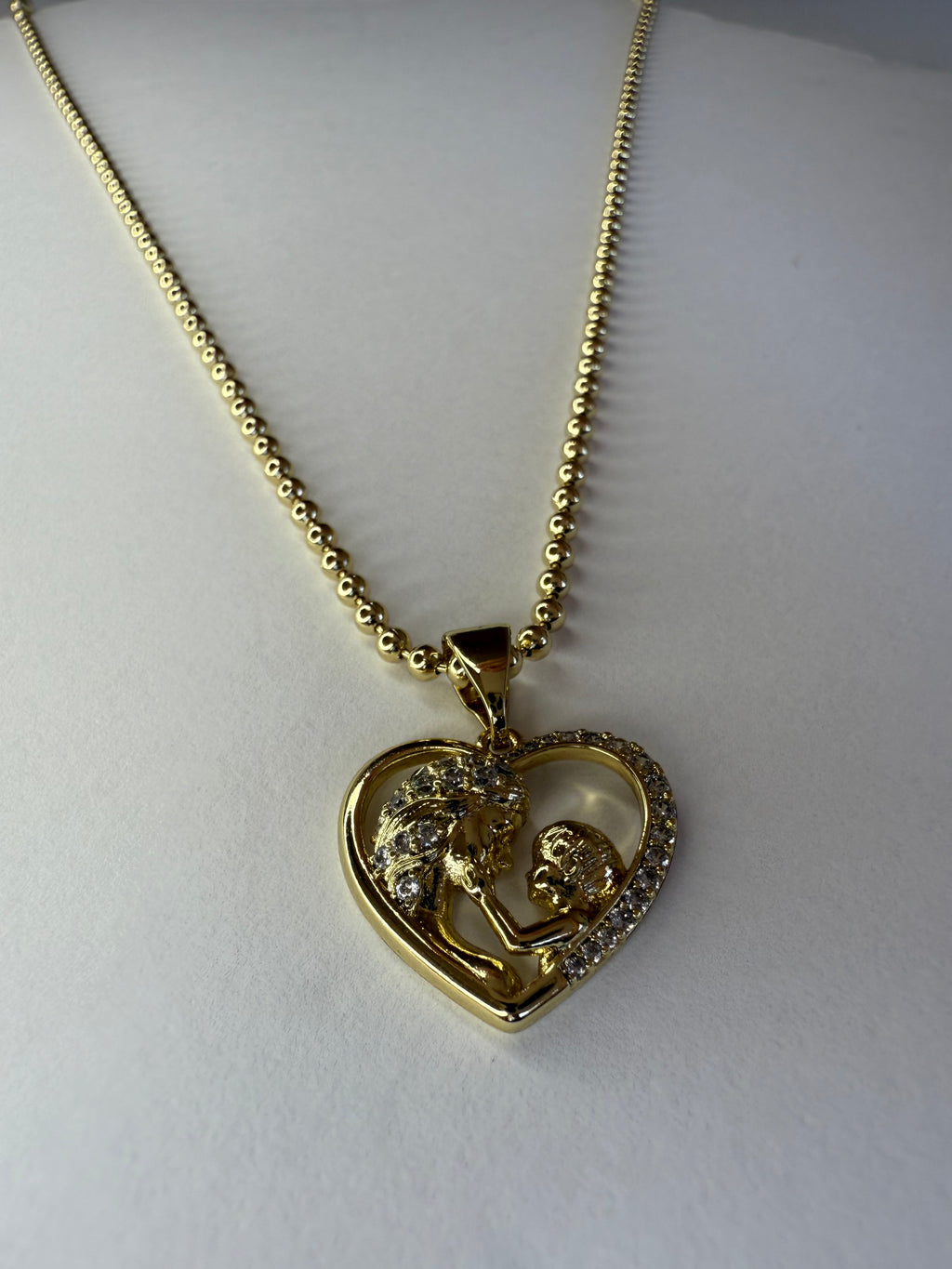 Collar Xuping Cadena Bolitas Baño en Oro 18k Corazón Mamá e Hijo / Xuping Necklace Chain Balls 18k Gold Bath Heart Mom and Son
