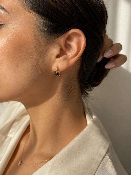 Aretes Xuping Baño en Oro 18k con Circonia Azul / Gold Plated Blue Crystal Hoop Earrings