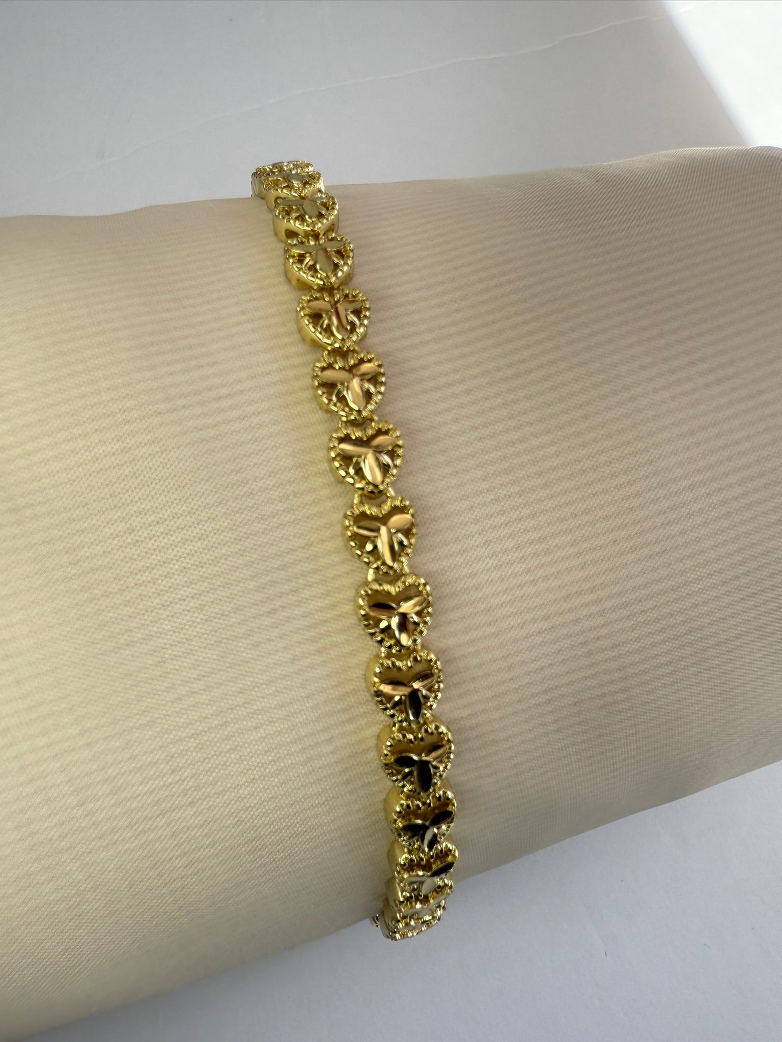 Pulsera Xuping Baño en Oro 18k Eslabones de Corazón / Gold Plated Heart Link Bracelet