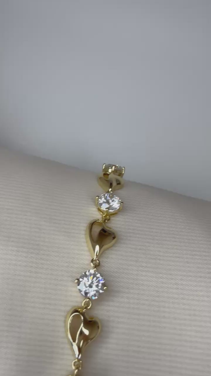 Pulsera Xuping Baño en Oro 18k Corazones y Circonias / Gold Plated Heart and Crystal Bracelet